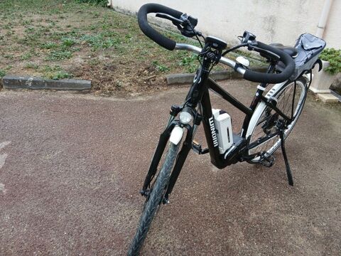 Velo electrique femme WINORA 800 Bédarrides (84)