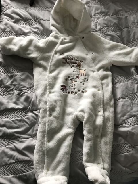 COMBIAISON BB   Bise  18 MOIS Paysage No�l 14 Saint-Genis-Laval (69)