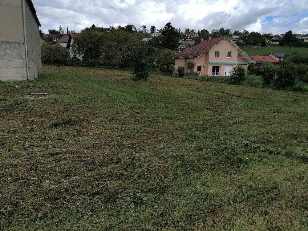 Vente Terrain Entrepôt 220m²avec terrain constructible viabilisé divisible Saint-jean-de-moirans