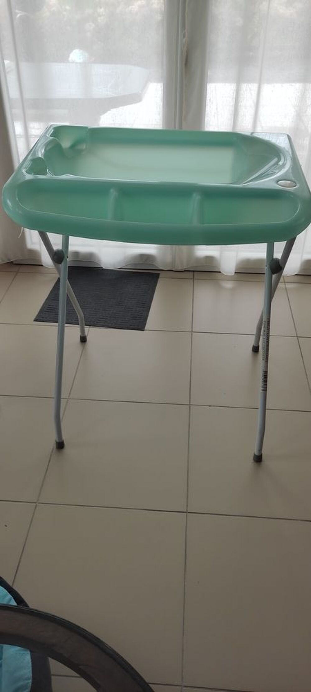 Baignoire b&eacute;b&eacute; Pu�riculture