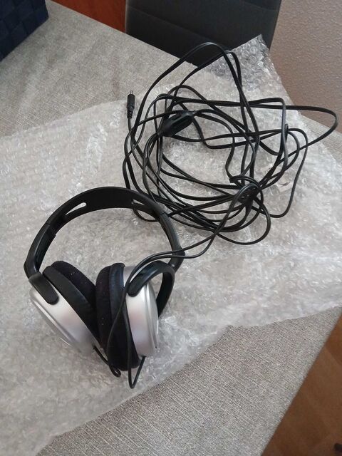 casque audio 15 Besançon (25)