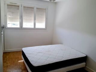  Appartement à louer 4 pièces 85 m²