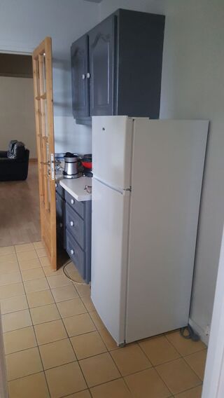  Appartement à louer 3 pièces 72 m²