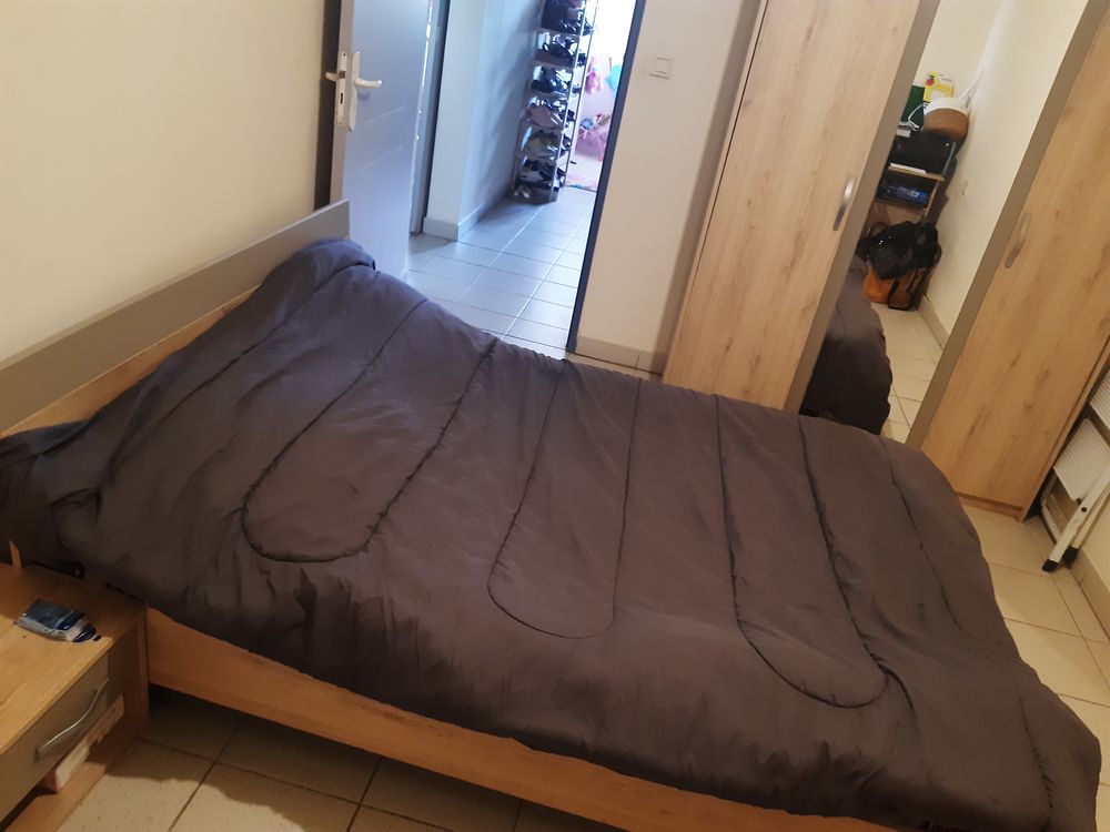 chambre adulte (lit+armoire+chevet+sommier+bureau) Meubles