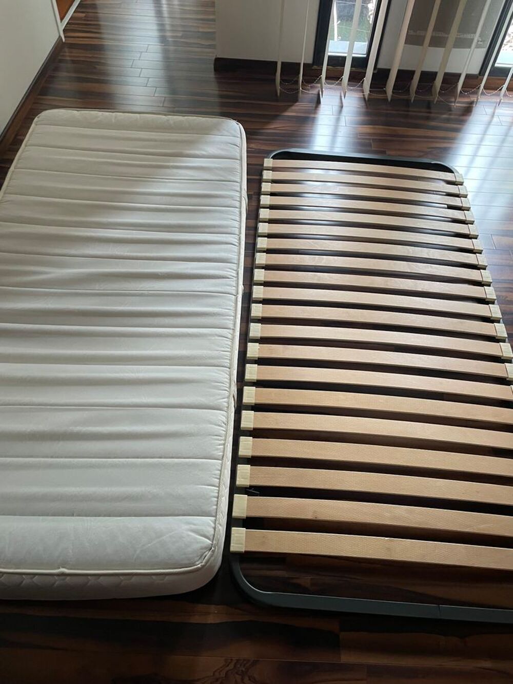 Sommier + matelas Meubles