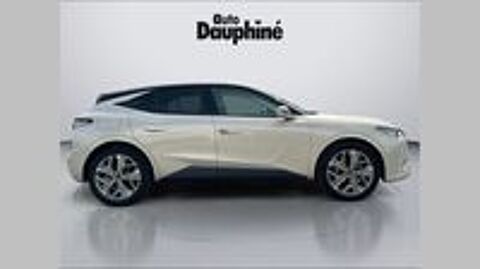 C4 BlueHDi 130 EAT8 Esprit de Voyage 2023 occasion 38140 Rives
