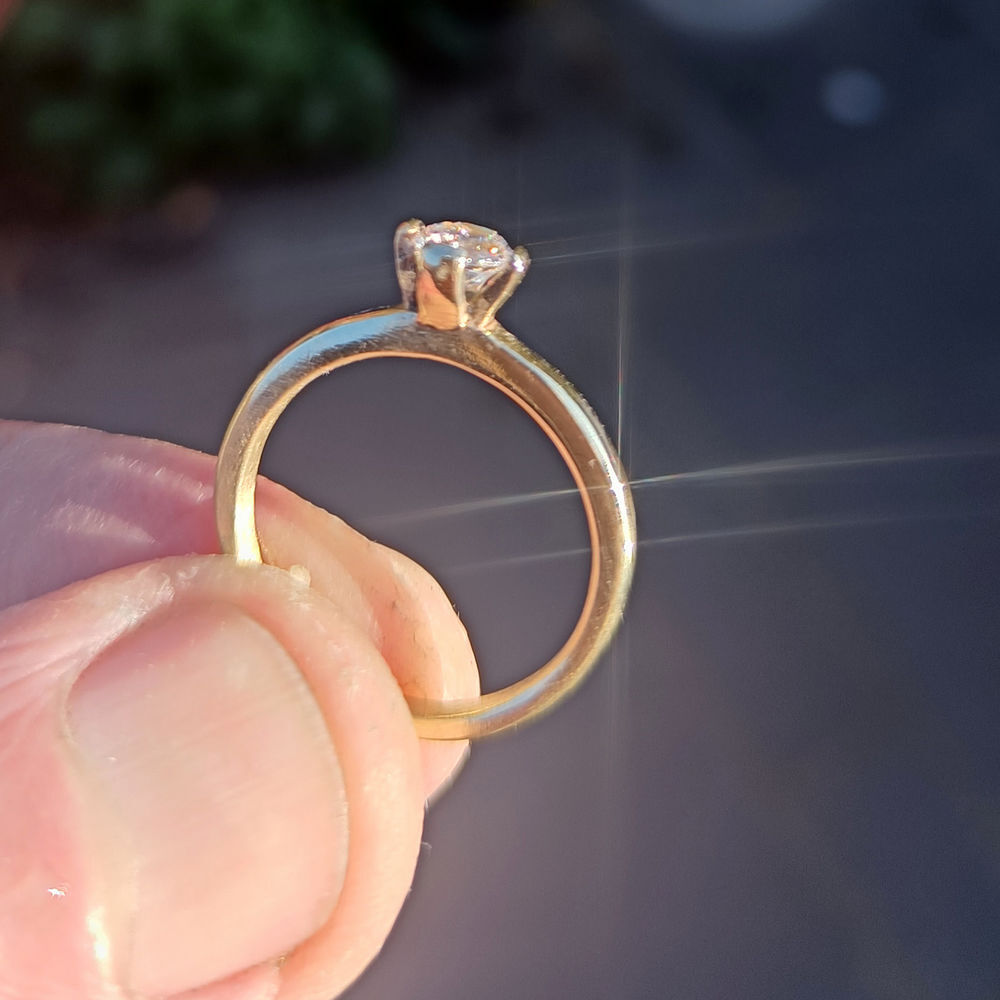 Bague en laiton massif avec zircon taille diamant 5 mm Bijoux et montres