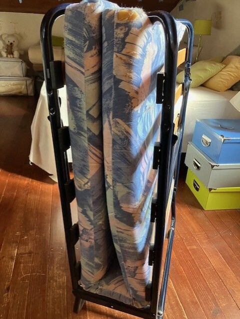 lit pliant 10 Saint-G�ly-du-Fesc (34)