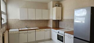  Appartement à louer 3 pièces 69 m²