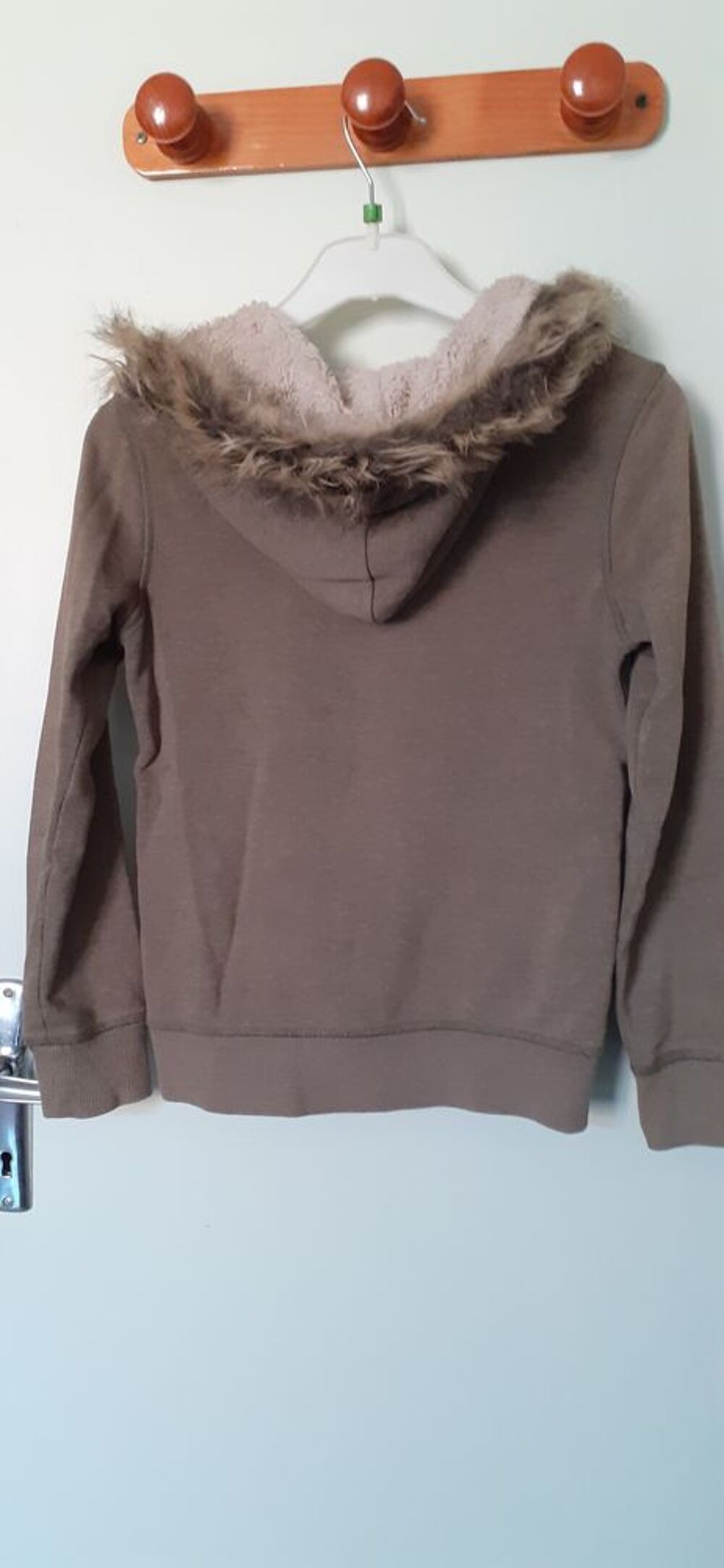 Gilet fille 9-10 ans Vtements enfants