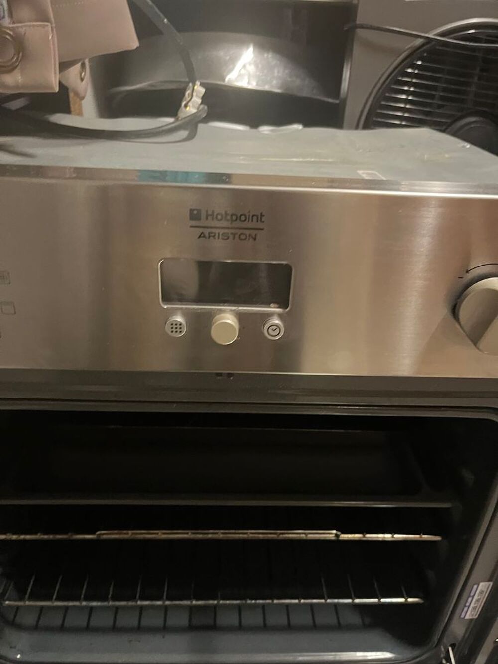 Four encastrable Electroménager