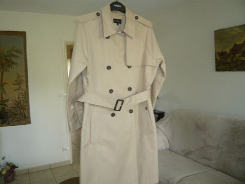 Trench coat NEUF, t.44, marque  Caroll   80 Bourges (18)