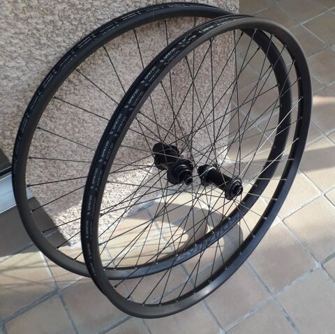 Paire roues VTTAE 29  - Syncros - neuves jamais servies 200 Thonon-les-Bains (74)