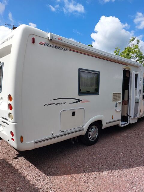 FLEURETTE Camping car 2008 occasion Chabris 36210