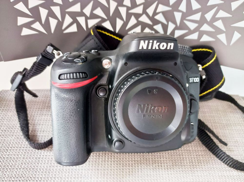 NIKON D 7100 19153 D&eacute;clenchements Photos/Video/TV