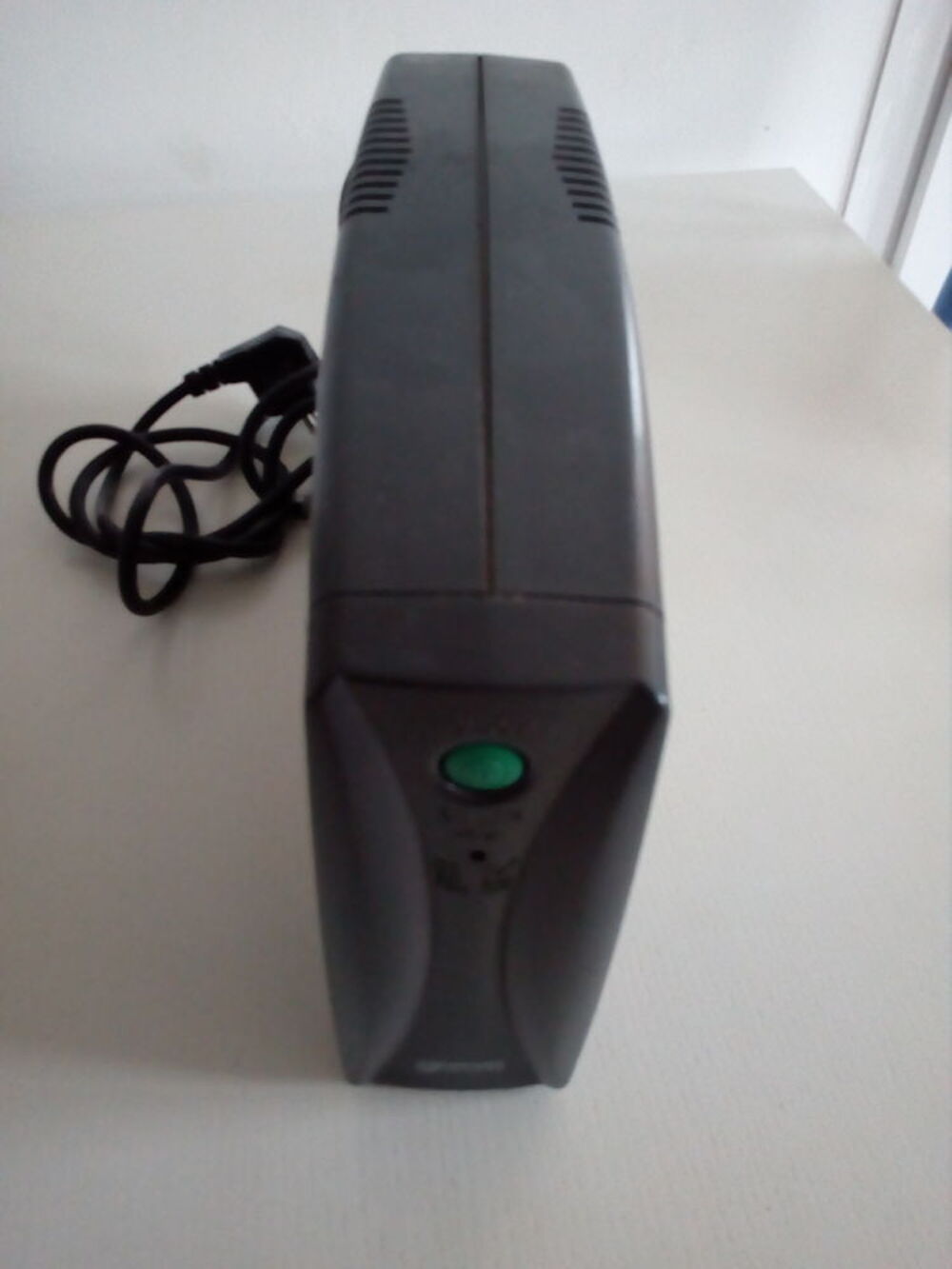 ONDULEUR Matériel informatique