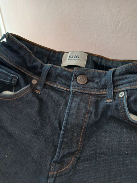 Jean marque Jules 10 Oyonnax (01)