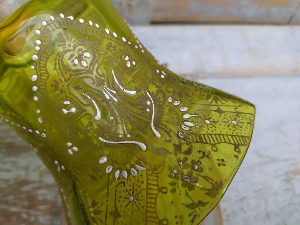 Tulipe Lampe &agrave; P&eacute;trole Verre &Eacute;maill&eacute; Vert et Blanc Décoration