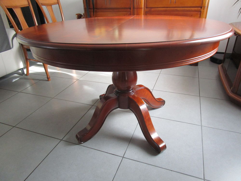 table de salle a manger +chaises Meubles