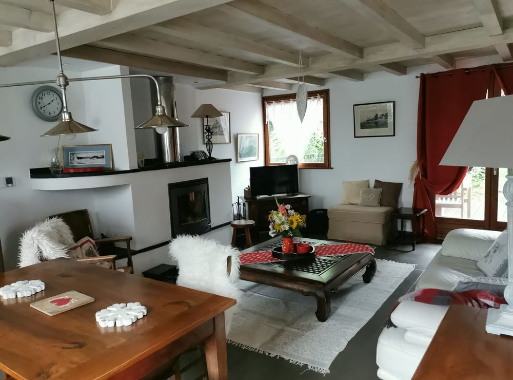 Location Chalet Chalet 2chambres, salon, cuisine terrasse, garage Viry