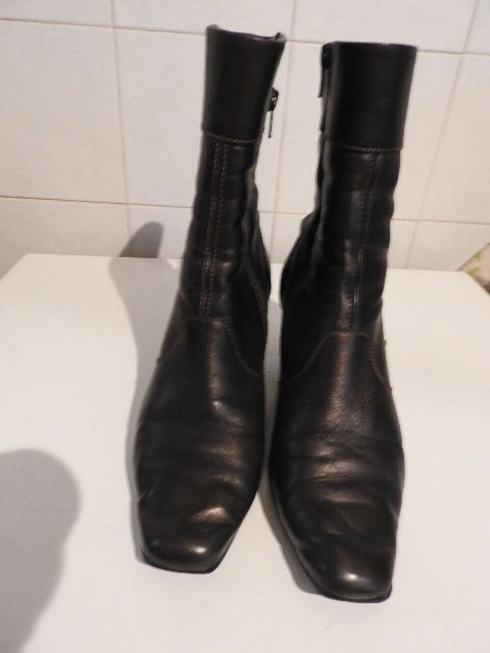 paire de bottines marron/bronze pointure 39 Chaussures
