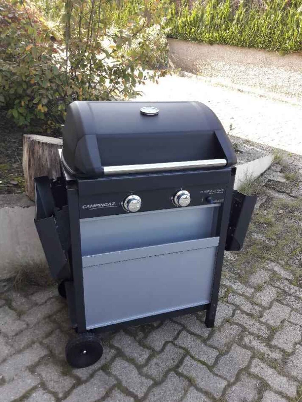 BARBECUE PLANCHA AU GAZ CAMPINGAZ Classic 2 LX Vario
Jardin