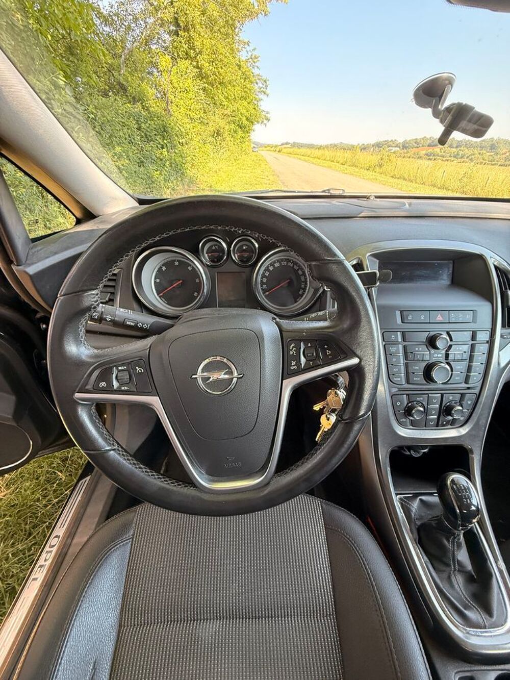 Astra Sports Tourer 1.7 CDTI 125 ch FAP Connect Pack 2011 occasion 12200 Villefranche-de-Rouergue