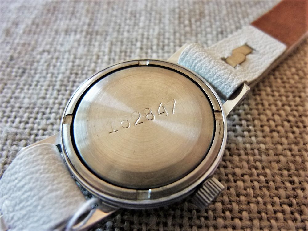SLAVA montre Dame Russe 1980 DAM0027 cnbbc Bijoux et montres