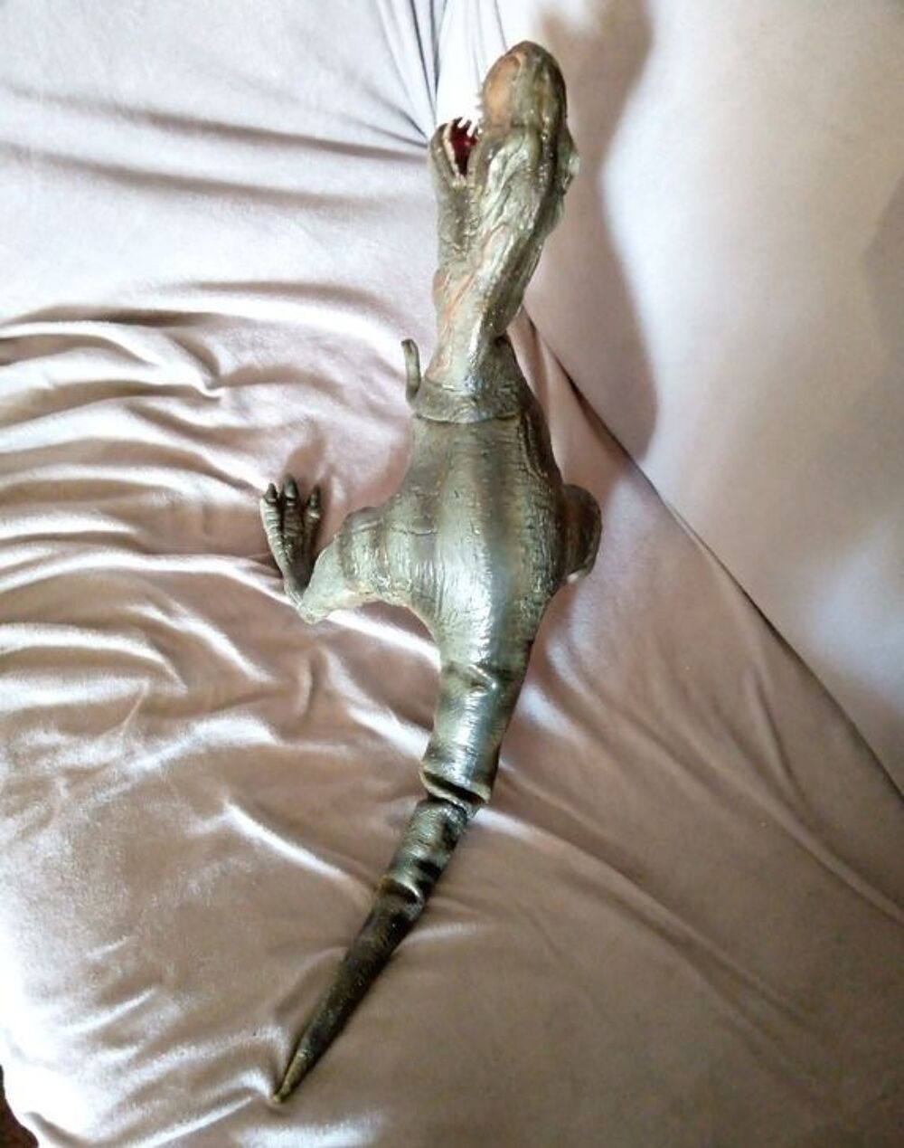 grand dinosaure T rex Jeux / jouets