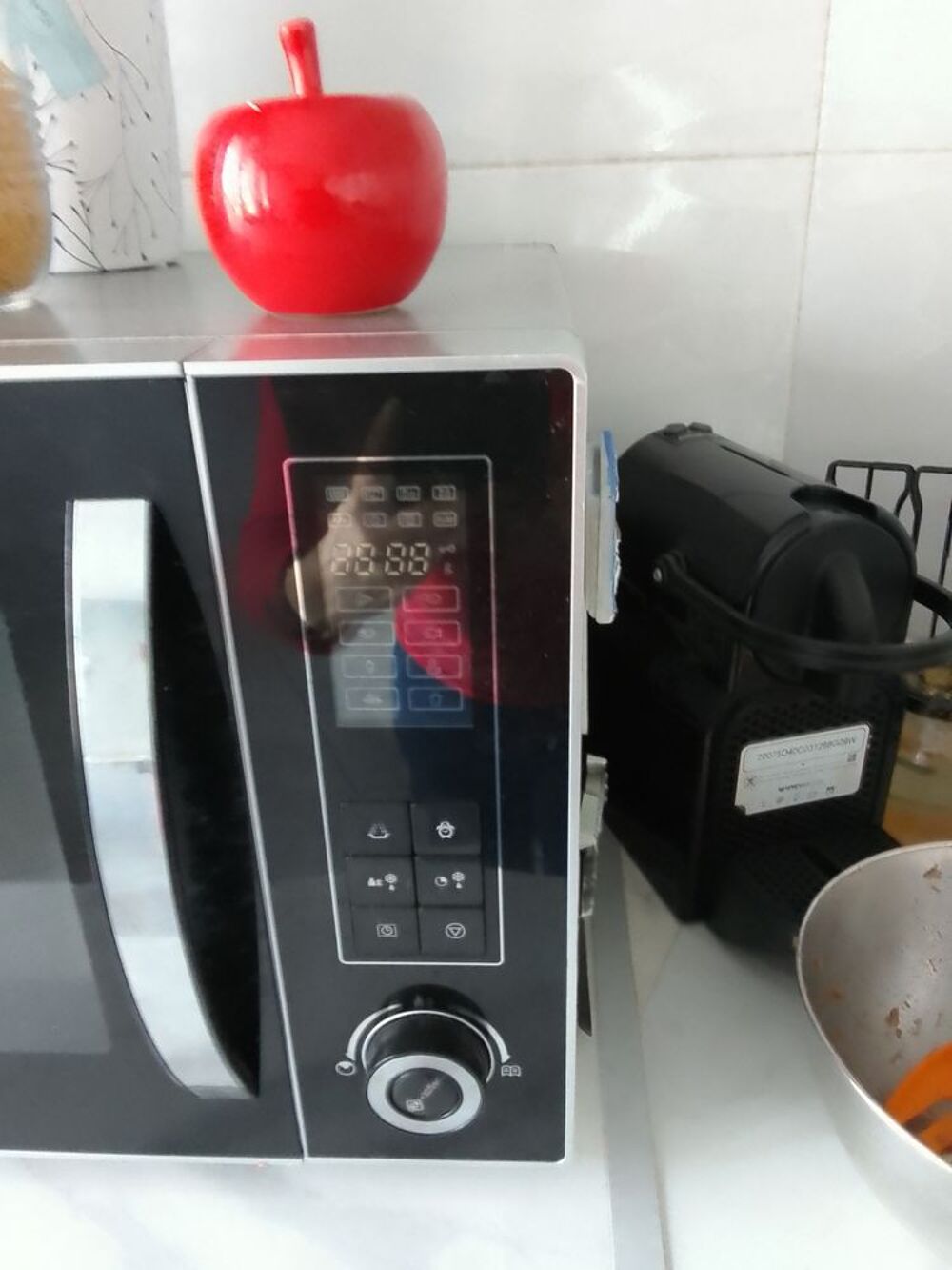 Micro onde en parfait &eacute;tat de fonctionnement tr&egrave;s proche Electroménager