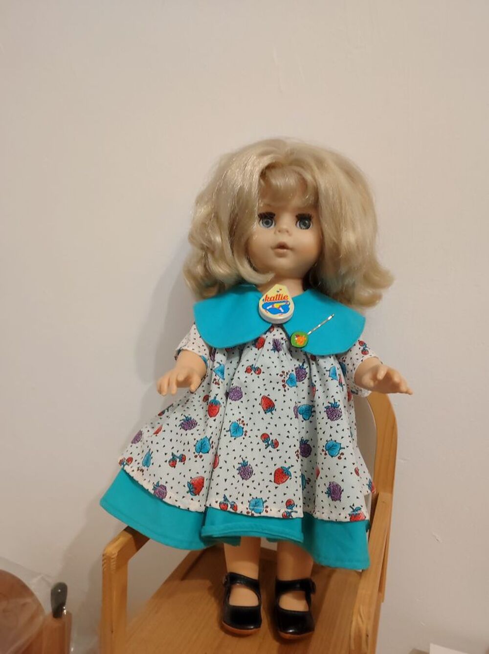 Poup&eacute;e Katie Jeux / jouets