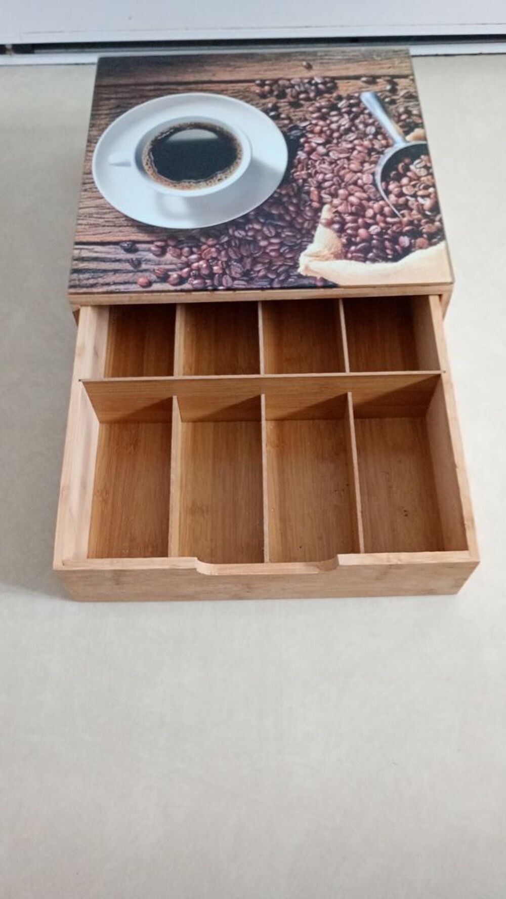 Coffret a capsule caf&eacute; et sachet th&eacute; Décoration