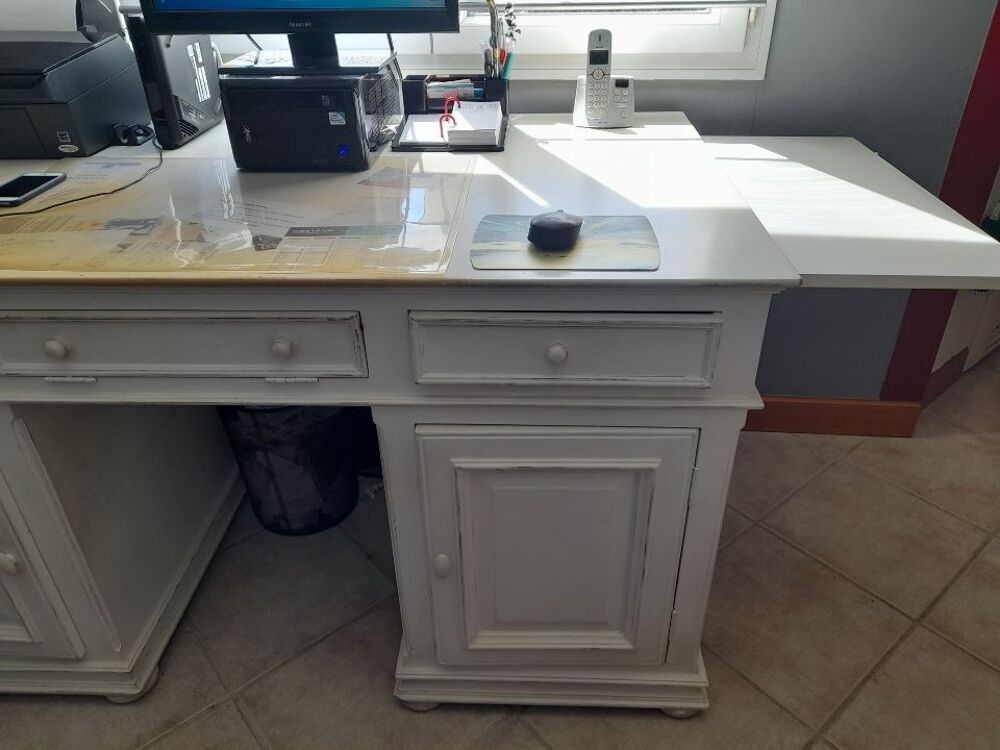 Bureau Meubles