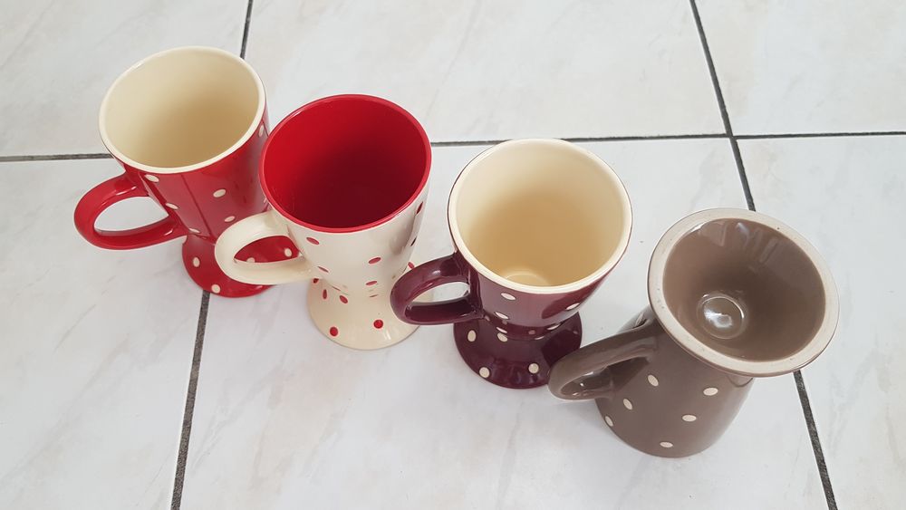 Lot de 4 tasses vintage Cuisine