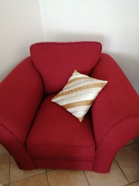 Fauteuil tissu rouge Soissons (02)