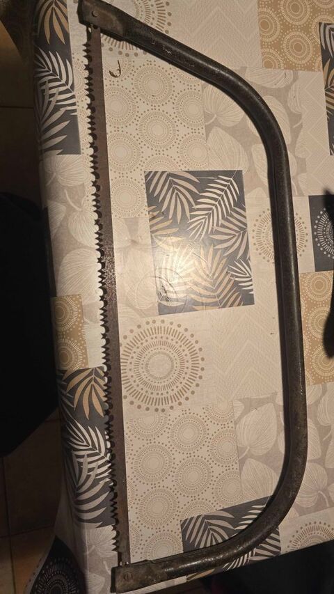 Vieille scie pour decoration 10 Lanon-Provence (13)