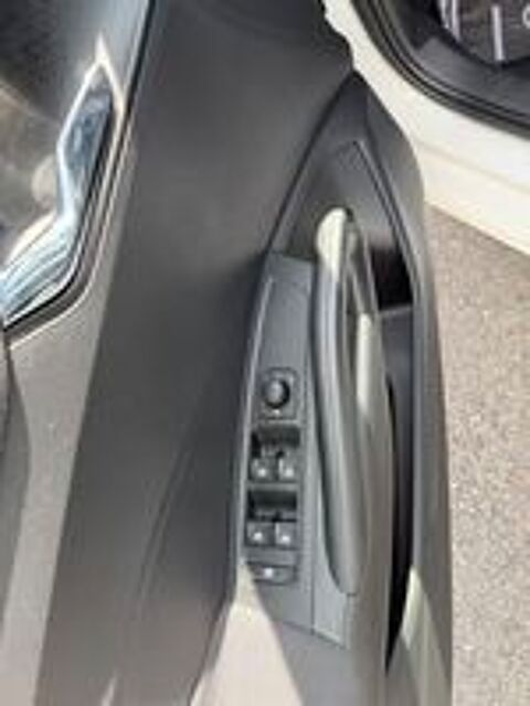 Fabia 1.0 TSI 95 ch BVM5 Ambition 2023 occasion 40100 Dax