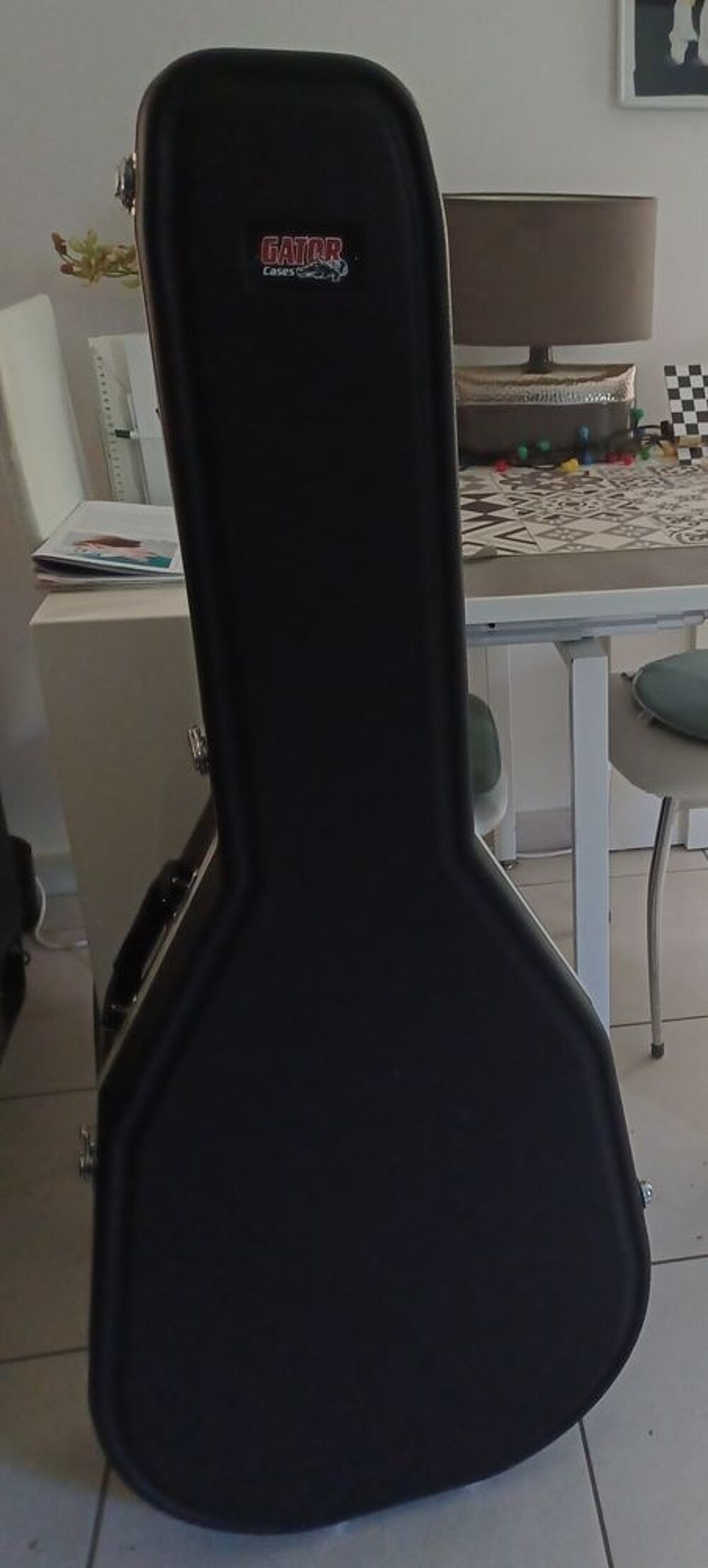 Epihone EJ 200 electroacoustique jumbo avec son etui Instruments de musique