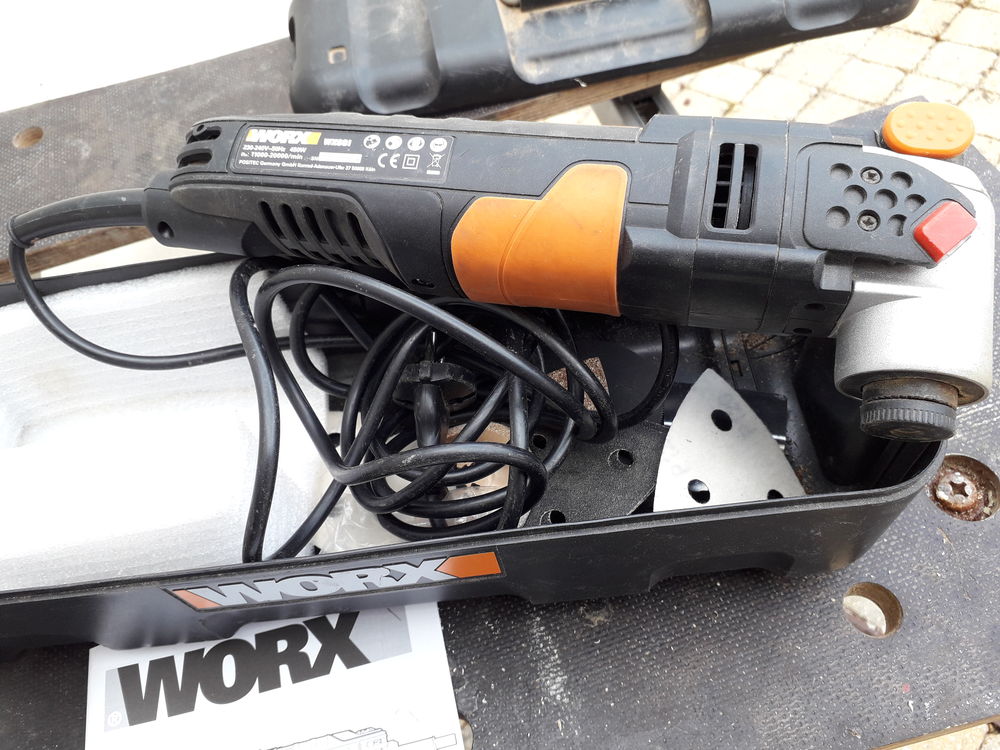 Outil multifonction de haute fr&eacute;quence, oscillant 
WORX WX68 Bricolage
