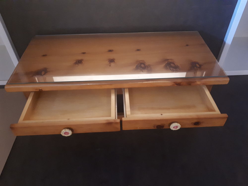 Table basse en arolle Meubles