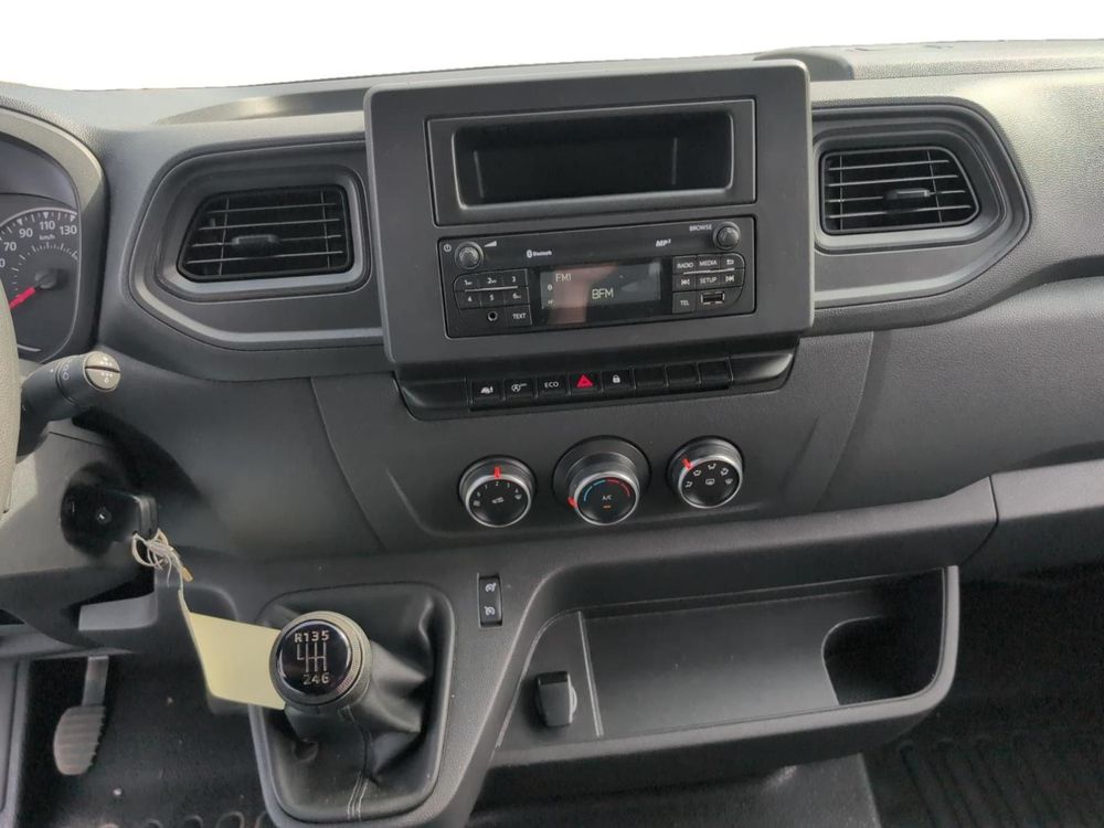 Master MASTER PHC TRAC F3500 L3H1 BLUE DCI 145 EURO VI CONFORT 2024 occasion 91700 Sainte-Genevi&egrave;ve-des-Bois