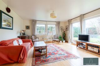  Maison à vendre 9 pièces 215 m²