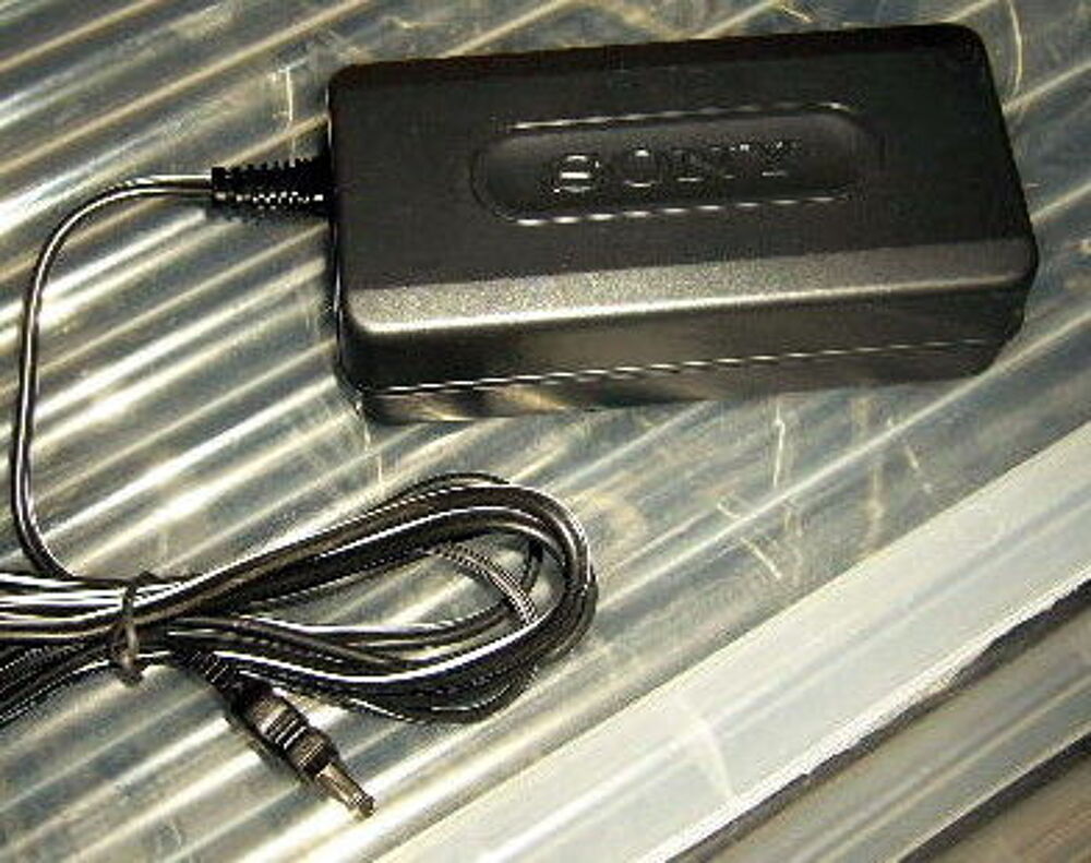 chargeur adapteur SONY camescopes sony divers AC-L10A Photos/Video/TV