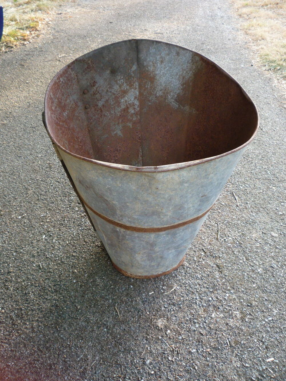 Hotte vendange zinc 