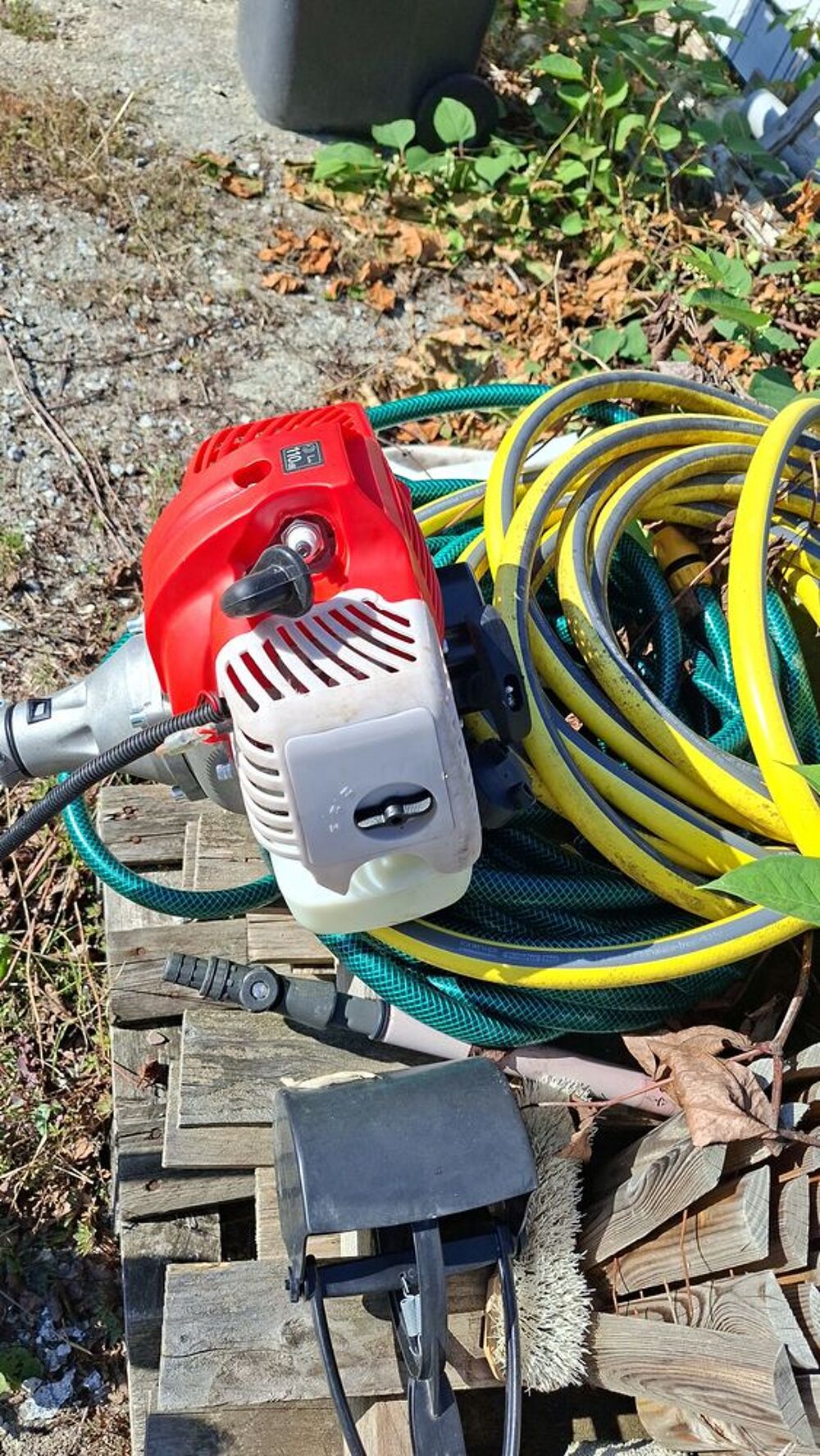 DEBROUSSAILLEUSE THERMIQUE ET DEMARREUR DE RECHANGE Jardin