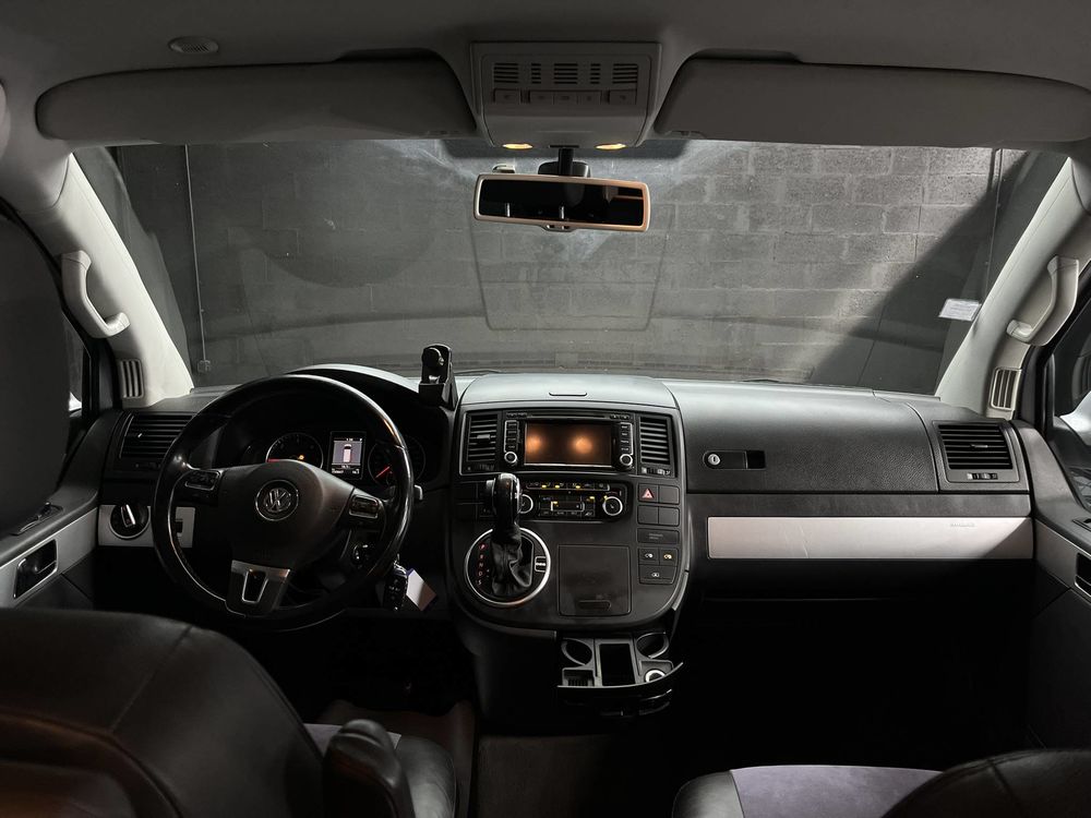 MULTIVAN T5 2.0 TDI 180ch Carat 4Motion 2011 occasion 33520 Bruges