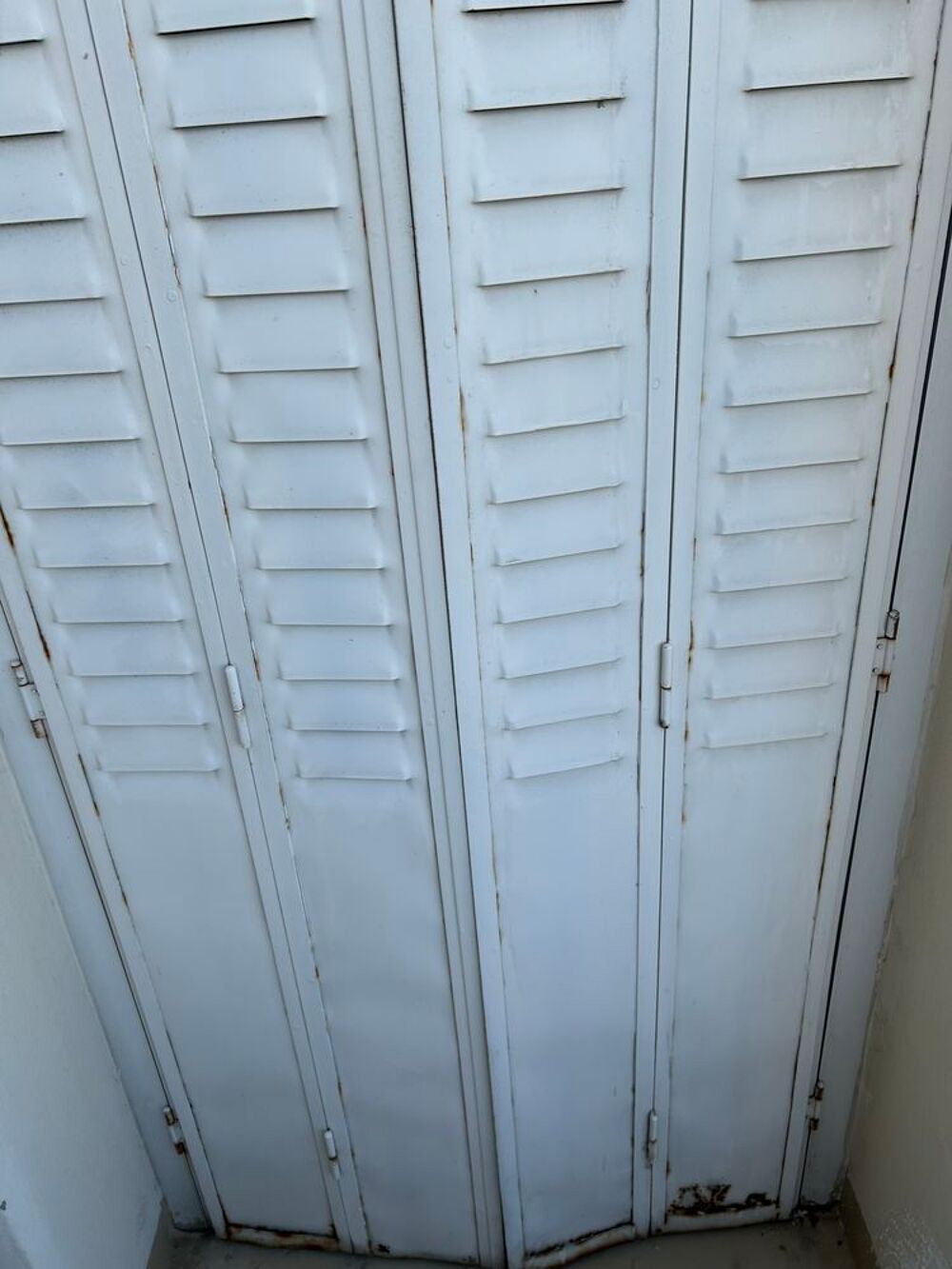 5 porte fen&ecirc;tre PVC blanc avec ses 5 volets Haussmanien Bricolage