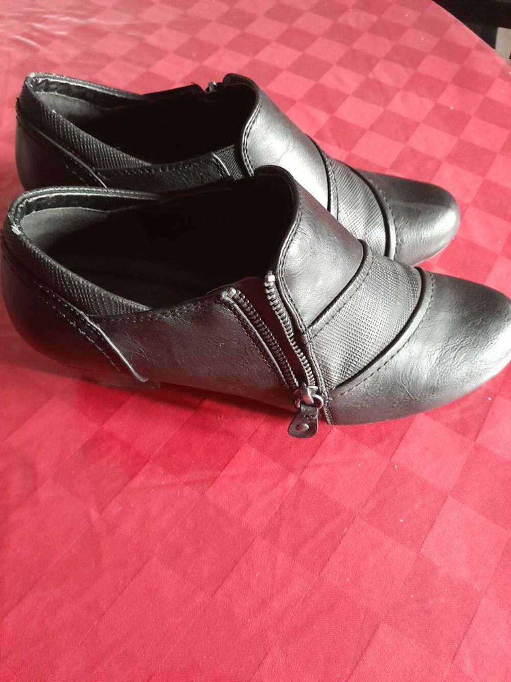 Chaussure cuir style Derbie 
Chaussures