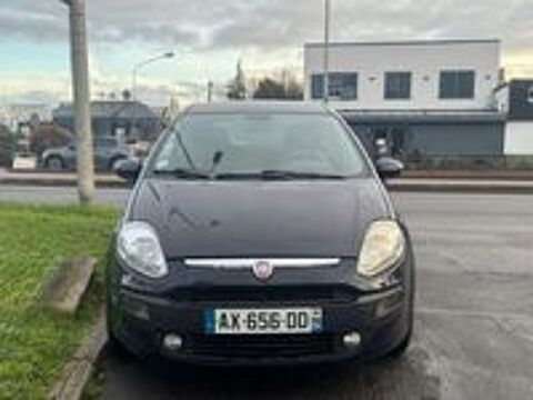 Punto Evo 1.2 8V 65 Dynamic 2010 occasion 94000 Cr&eacute;teil