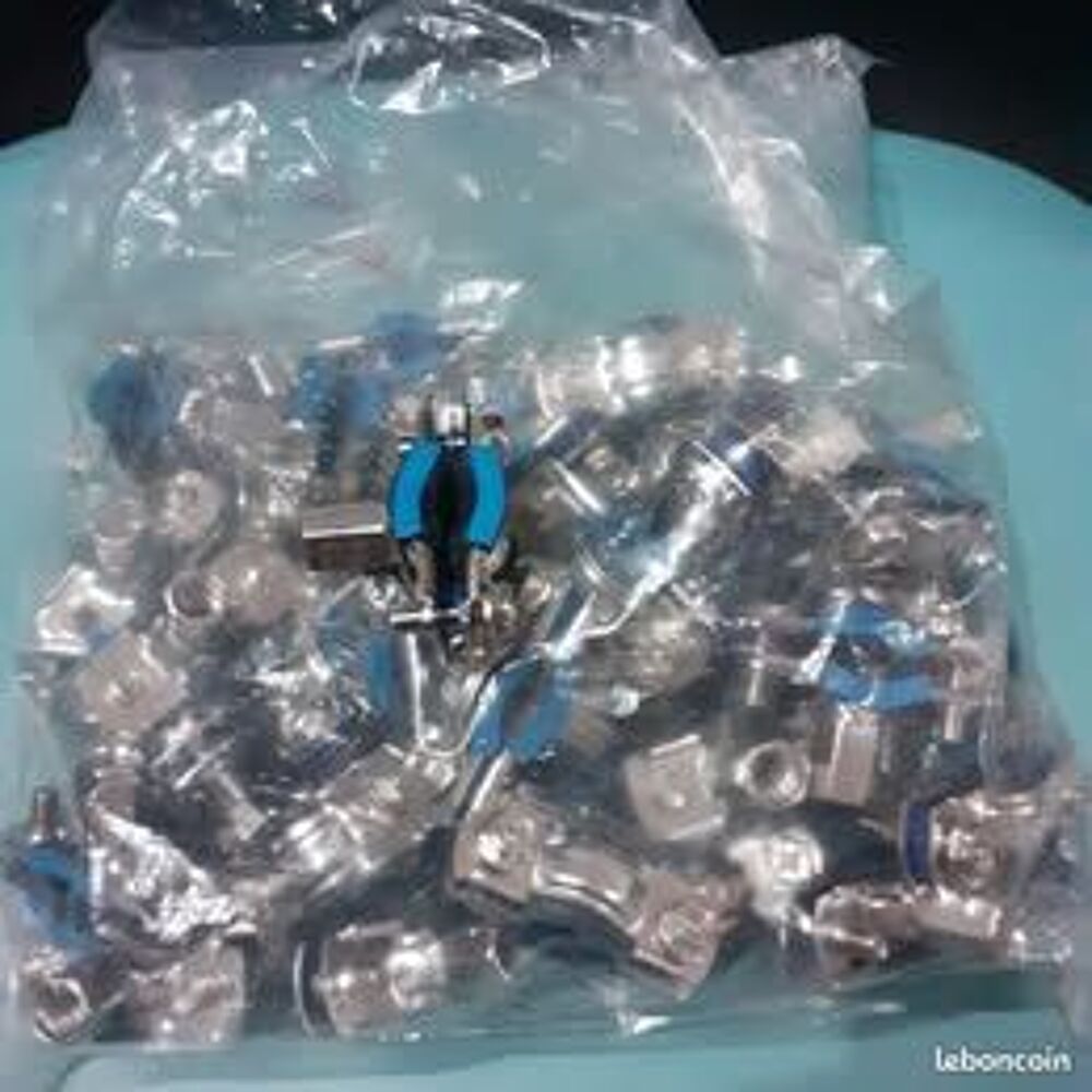 50 Colliers lourd Macrofix isol&eacute; 2 vis Bricolage